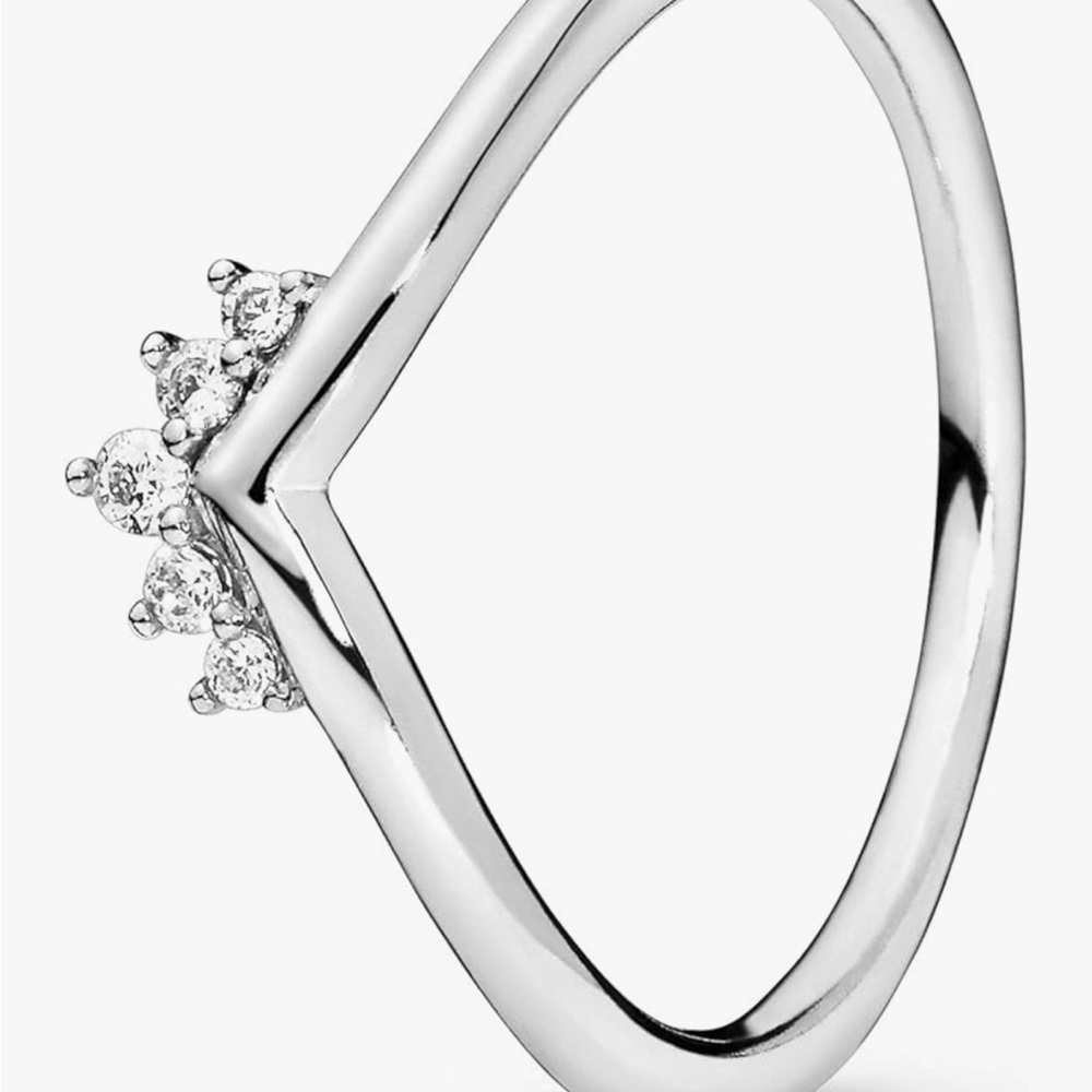 Pandora wishbone tiara ring